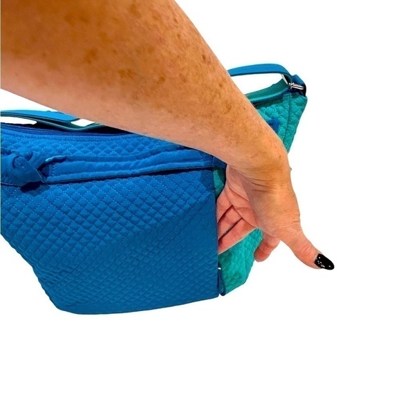 Vera Bradley Hadley On-The-Go Bag Bahama Bay Turquoise 2-Tone Quilted EUC - Picture 6 of 13